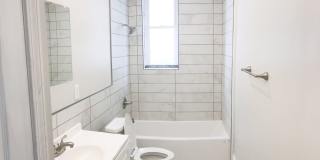 Newly Remodeled 2 Bed/1 Bath Gallery 3