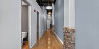 Charming 2BR Condo in Saint Louis Gallery 27