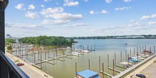 Waterside at RiverPark Place Gallery 34