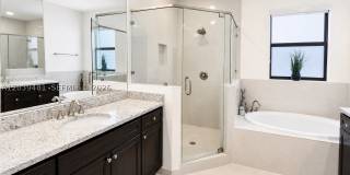 8605 NW 102nd Ct Gallery 22
