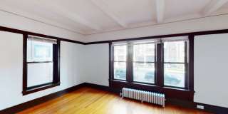 5474-5480 S. Hyde Park Boulevard Gallery 5