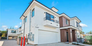 12300 Oxnard Street Gallery 1