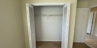 Spacious 3 Bedroom home in Pelican Bay- Golf Course View Gallery 24