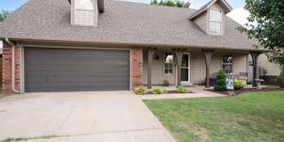 3 Bed | 2 Bath in Owasso! Gallery 1
