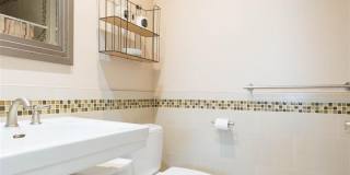 4206 W WISCONSIN AVENUE Gallery 30