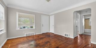 $1200 2 bedroom ranch Gallery 5