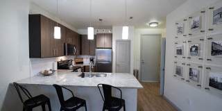 Line 28 at LoHi Apartments Gallery 30