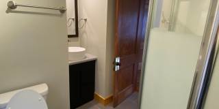 3 Bedroom House Near UIHC Gallery 22