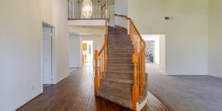 7306 Newcastle Avenue Gallery 6