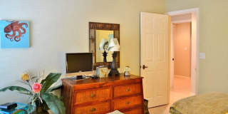 **PELICAN BAY**3 BEDS / 2 BATHS**ST. SIMONE - FURNISHED SEASONAL RENTAL** Gallery 4