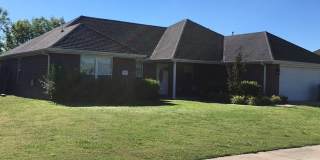 2402 Stonecrest Drive Gallery 1