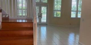 1328 Bayview Circle Gallery 8