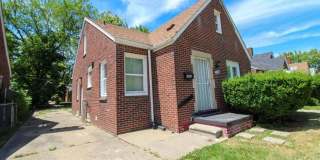 $1,350 - 3 Bed / 2 Bath House in Detroit Gallery 1