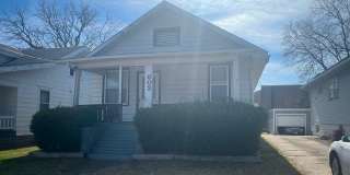 2 Bedrooms Home for Immediate Move-In Gallery 2