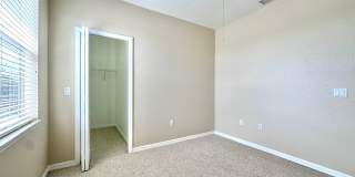 SPACIOUS 5-BEDROOM POOL HOME IN NORTH PORT Gallery 50