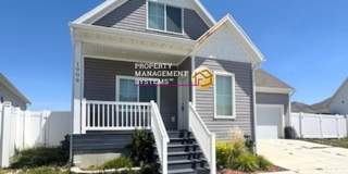 4 Bedroom Eagle Mountain Home Gallery 27