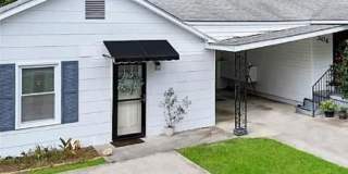 304 E Fourth Street Gallery 1
