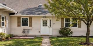 2 Bedroom, 1 Bath, 1st Floor Living, 1 Car Garage. Gallery 1