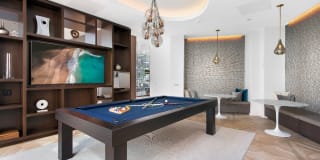 465 North Park Gallery 21