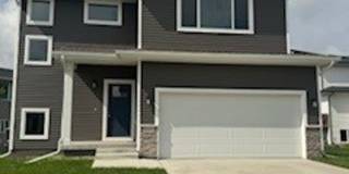 Charming 3 Bedroom Home in Urbandale Gallery 1
