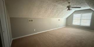 HUNTERS CROSSING Gallery 1