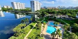 18151 NE 31st Ct Gallery 4