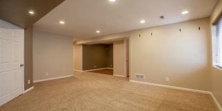 5 Bedroom Home in Windsor Colorado Gallery 40