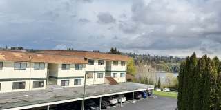Affordable 2bed/2bath Condo Close to Everything Gallery 1