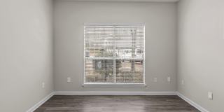 Creekside Corners Gallery 24