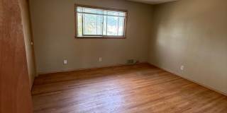 3309 N Dousman Gallery 10