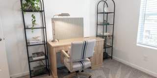 Zenn Skyview Gallery 31