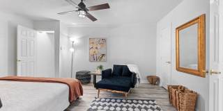 417 Williams St Gallery 27