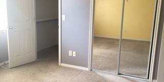 75 Hampton Pl Gallery 6