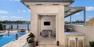 176 S Hibiscus Drive Gallery 32