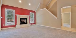 Beautiful 4bd/2.5bth home located in the Clabber Creek Subdivision!! Beautiful 4bd/2.5bth home located in the Clabber Creek Subdivision!! Gallery 6