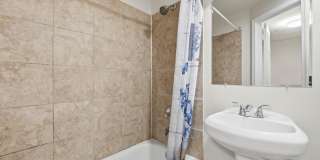 711 HARVARD Street NW Gallery 14