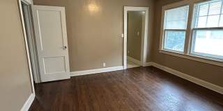 5405/5407 Harrison St. Gallery 6