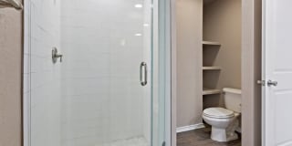 Waters Edge Apartment Homes Gallery 54