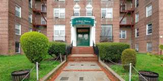 14325 84th Drive unit: 2E Gallery 1