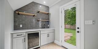 6048 River Road Gallery 13