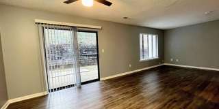 94 Cobblestone Creek Gallery 1