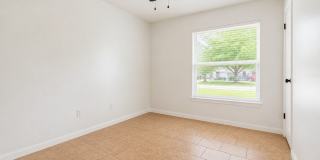 Beautifully Renovated 3 Bedroom • 2 Bathroom Home in Largo, Florida Gallery 10