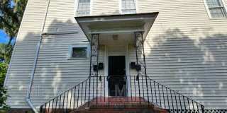 1413 E 42nd St Gallery 1