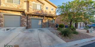 Three Bedroom Millcreek Town Home-Pet Negotiable! Gallery 1