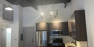 Laros Lofts Gallery 1