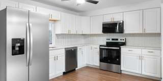 6220 W Ohio Ave Gallery 7