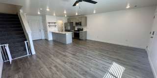 Adorable Long Valley Townhome! Gallery 1