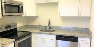 551 SW 135th Ave Gallery 1