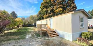 Fully Renovated 2-Bedroom Mobile Home in Hayden Gallery 1