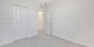 2556 SE 27th Ct Gallery 21